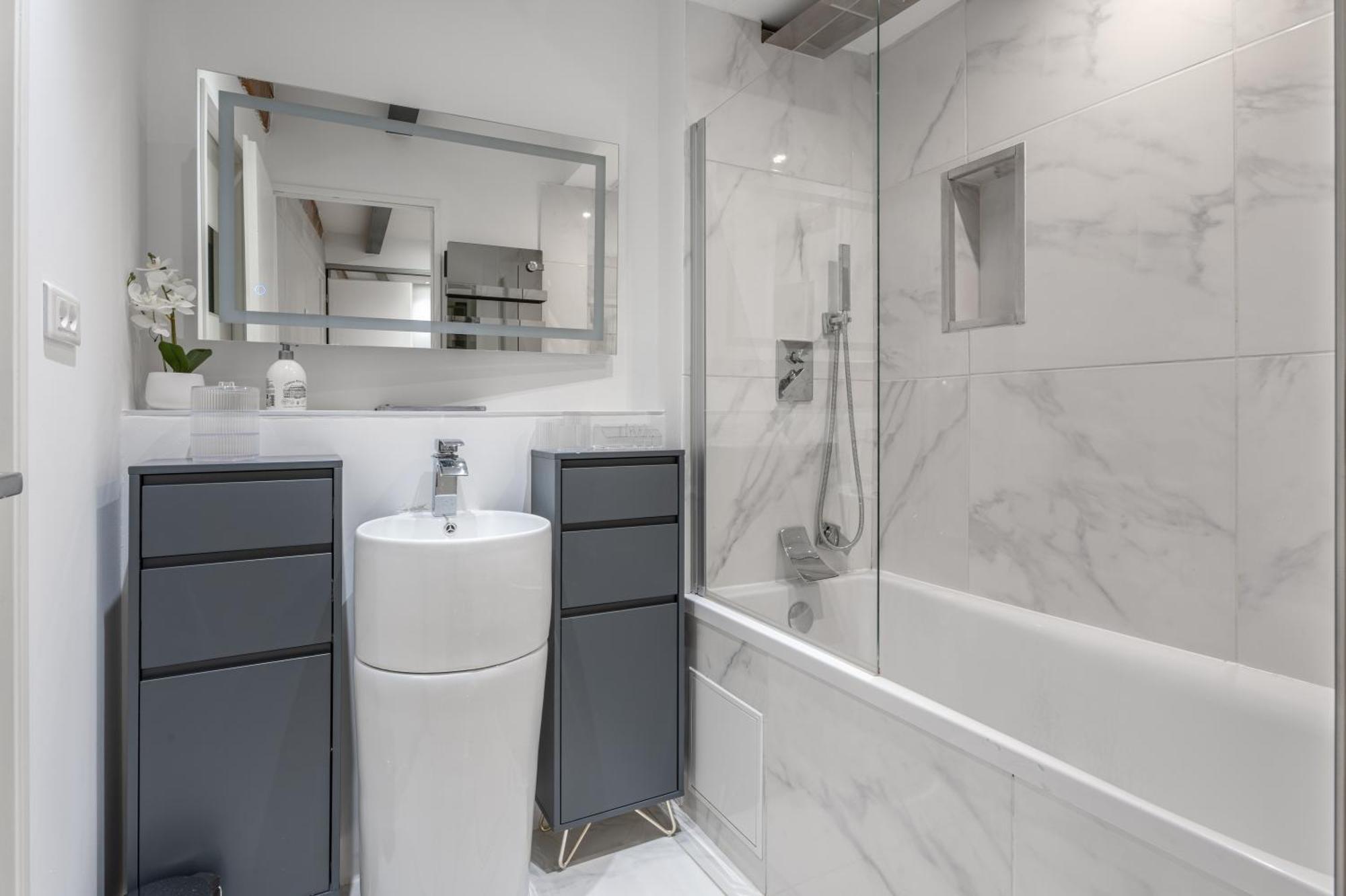 Le Yona Mirabeau - Appartement T3 Atypique Situe Dans Le Centre Ville Historique - Proche Rotonde Aix-en-Provence Ngoại thất bức ảnh